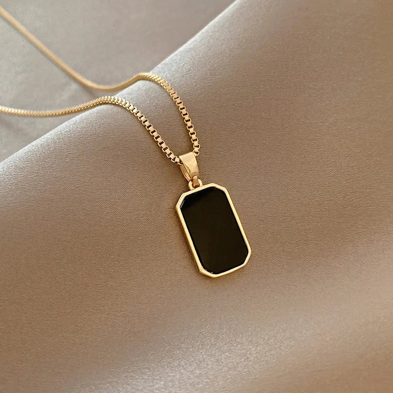 Stainless Steel Minimalist Gold Necklace MALAYEL