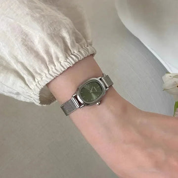 Elegant Oval Green Dial Stainless Steel Ladies Watch – Luxury Quartz Gift MALAYEL