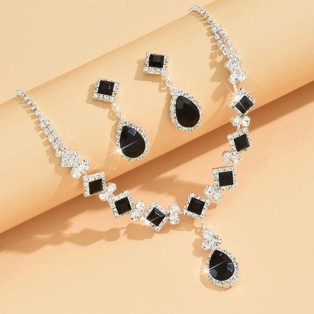 Geometric Claw Chain Jewelry Set MALAYEL