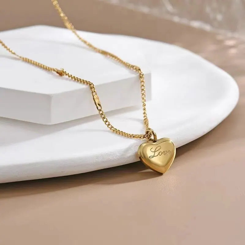 Gold-color Peach Heart Chain Necklace MALAYEL