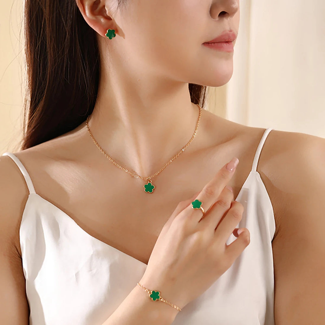 Lucky Clover Jewelry Set MALAYEL